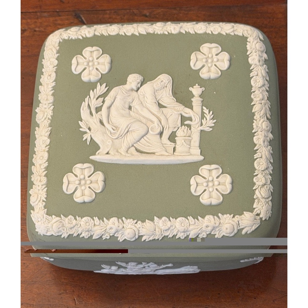 Vintage Wedgwood Sage Green Jasperware Square Trinket Box w/ Lid 4" x 4"